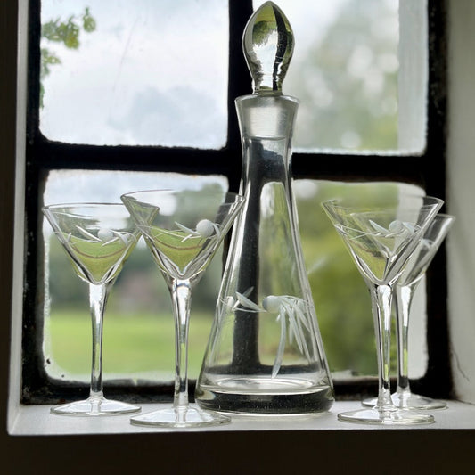 Flea market/vintage cocktail set